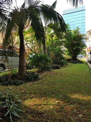 Property grounds - Hotel Royal Juanda (Jakarta)