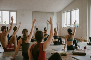 Yoga - Trevarefabrikken (Vagan)