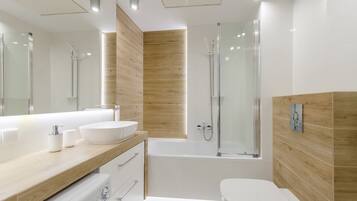 Shower, free toiletries, hair dryer, towels