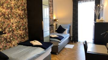Apartment, Balcony (6) | 1 bedroom, premium bedding, in-room safe, desk