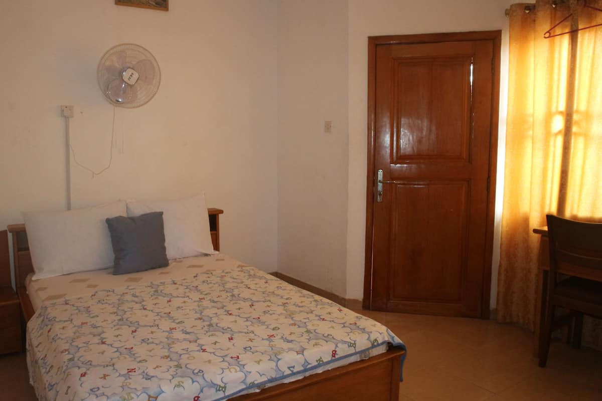 Habitación doble estándar, 1 cama matrimonial, para no fumadores | Vista desde la habitación
