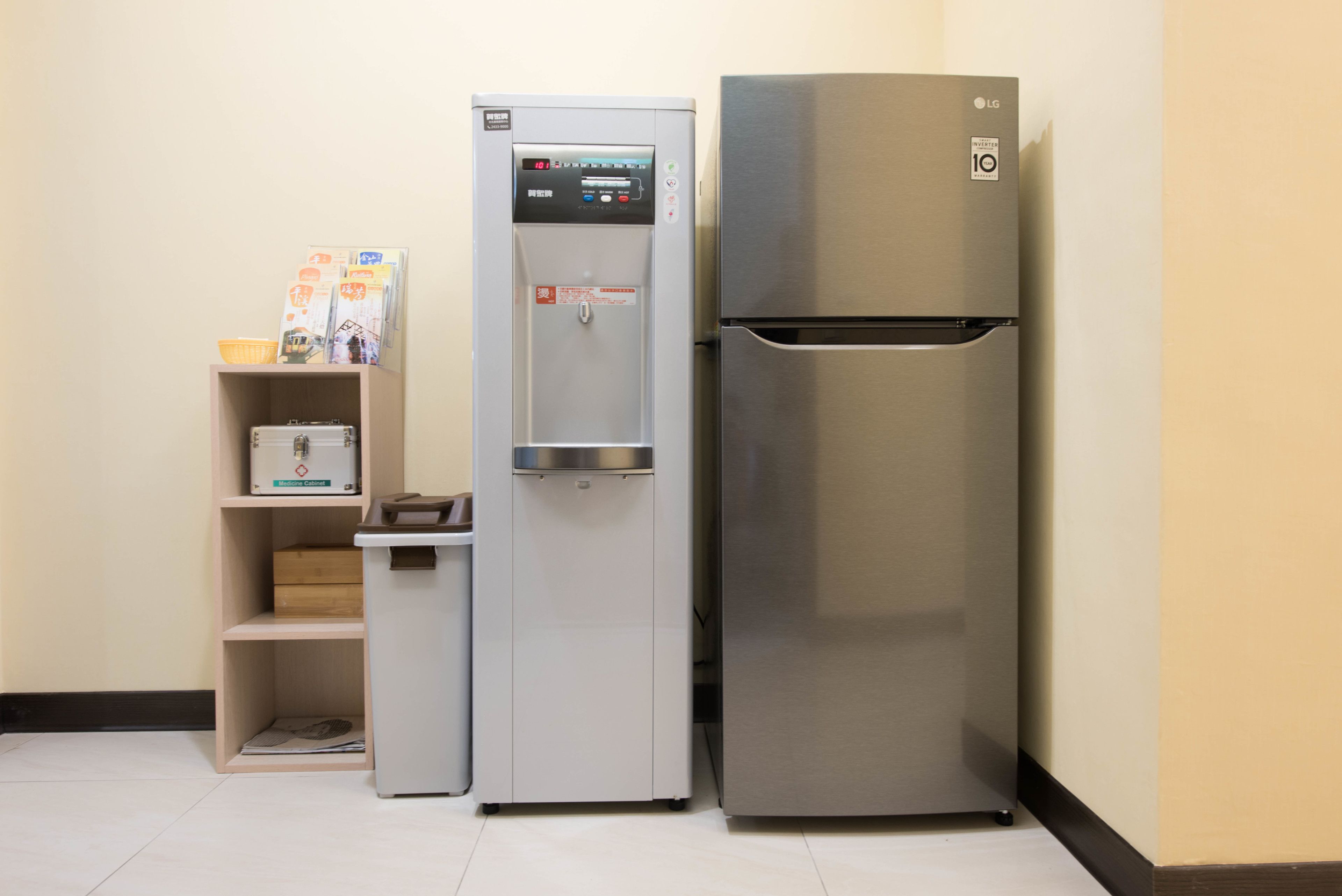 Escrivaninha, cortinas blackout, Wi-Fi de cortesia, roupa de cama