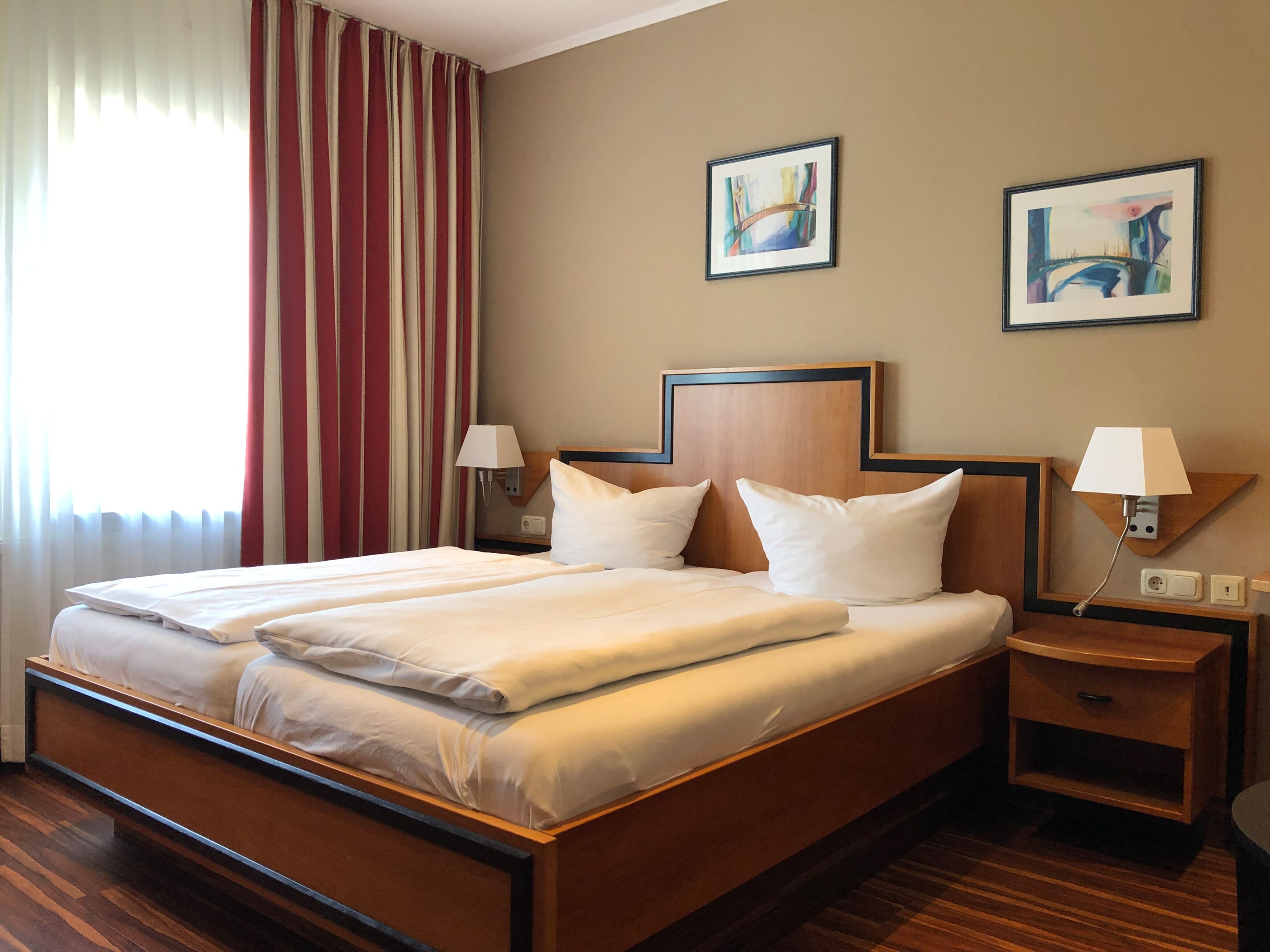 double room | desk, free cots/infant beds, rollaway beds, free wifi