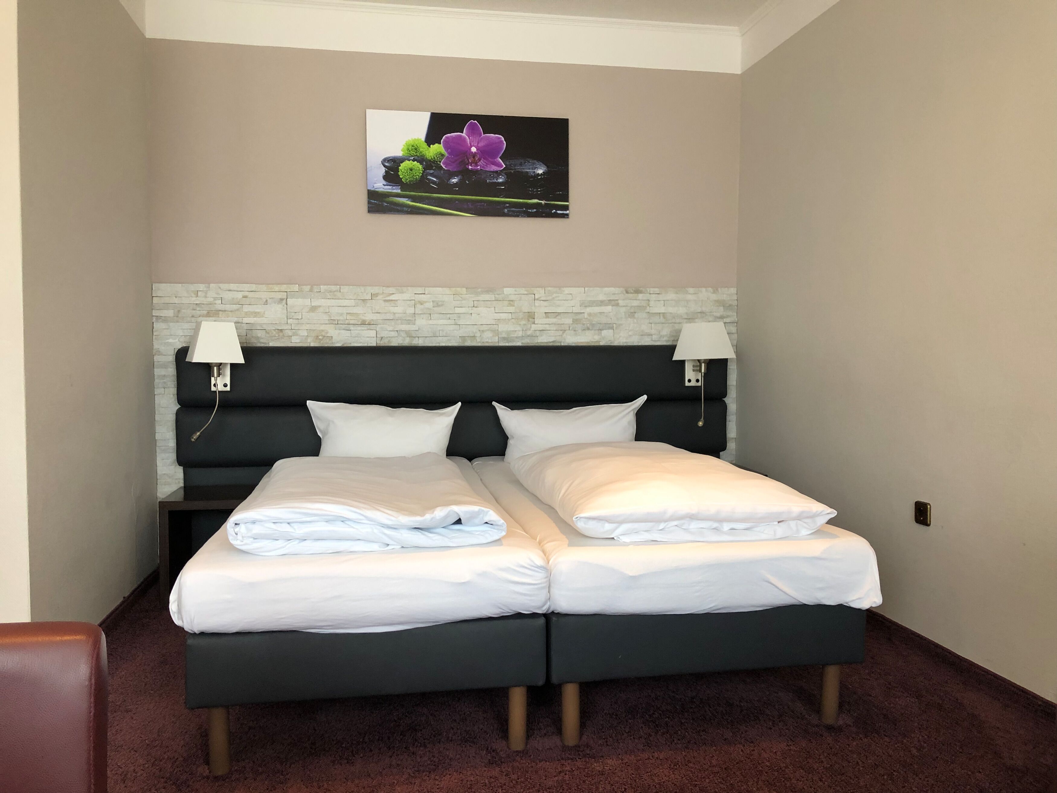 double room | desk, free cots/infant beds, rollaway beds, free wifi