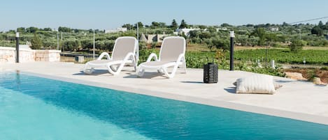 Piscine extérieure (ouverte en saison)