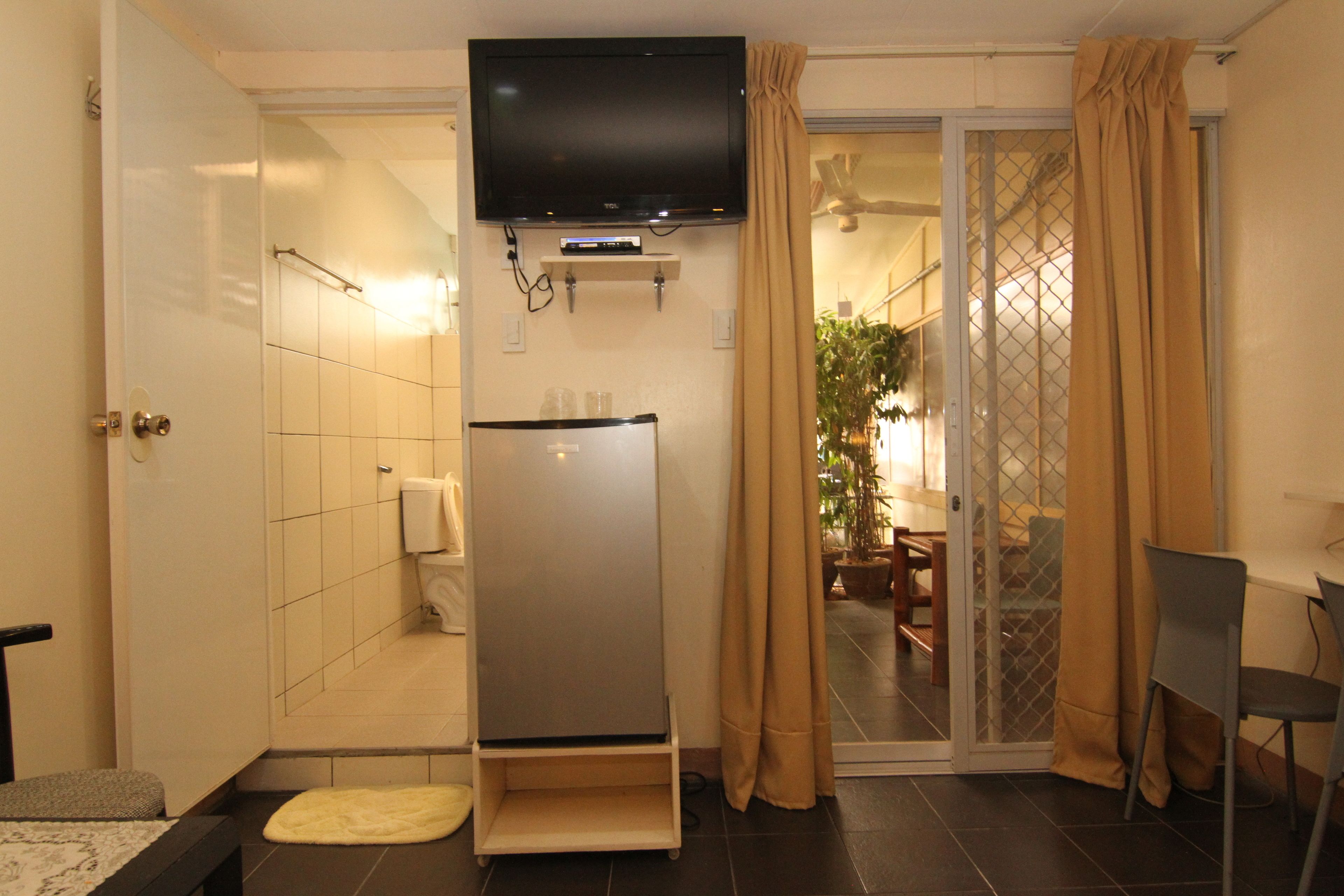 Japanese Suite | Minibar, in-room safe, individually decorated, individually furnished