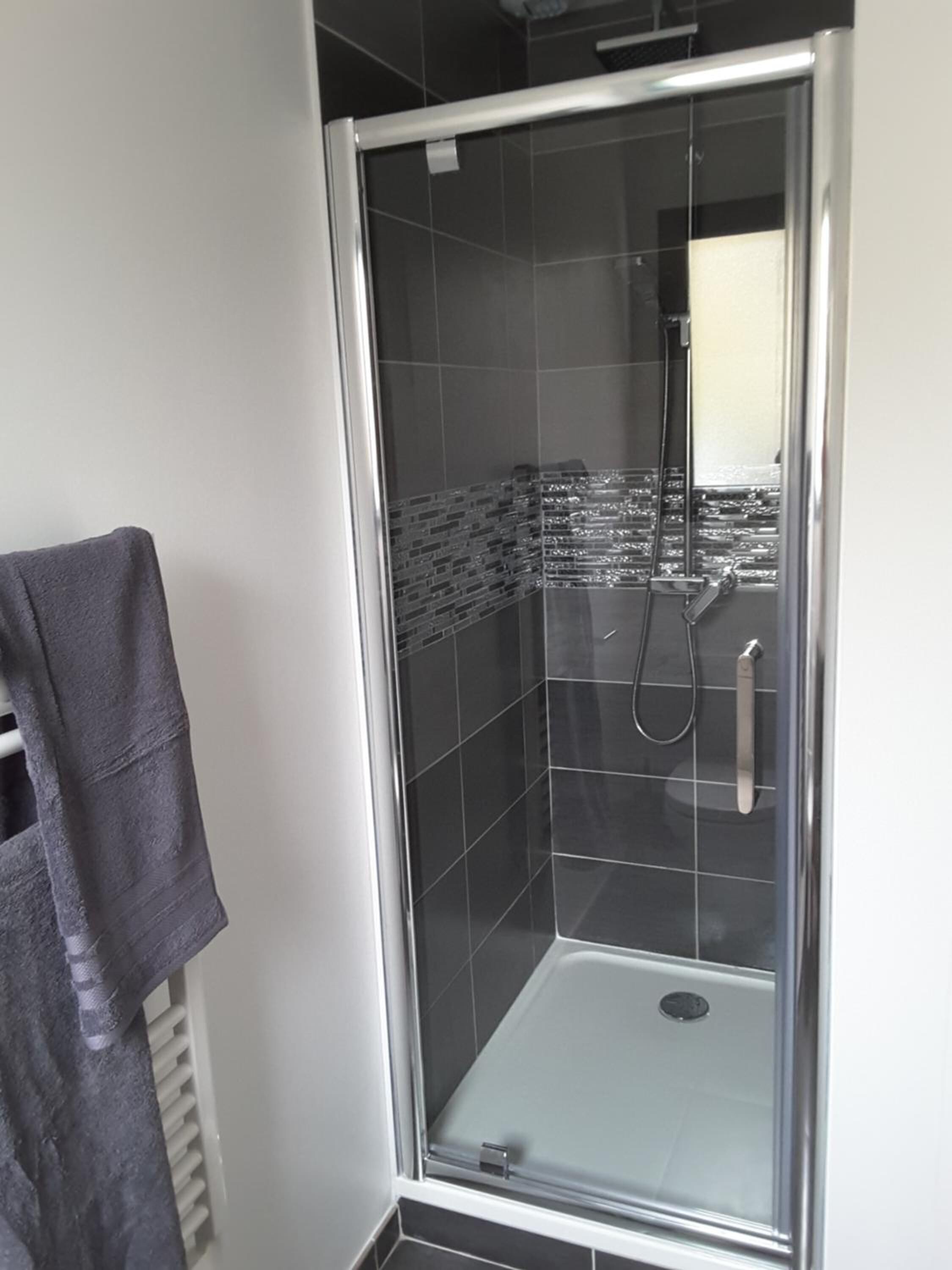 Shower, free toiletries, hair dryer, towels