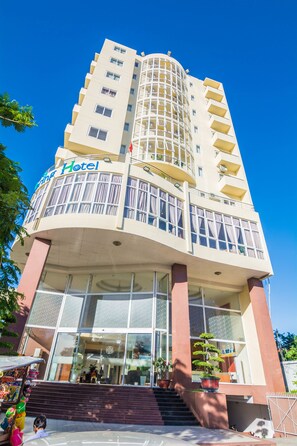 Front of property - Spring Hotel (Vung Tau)