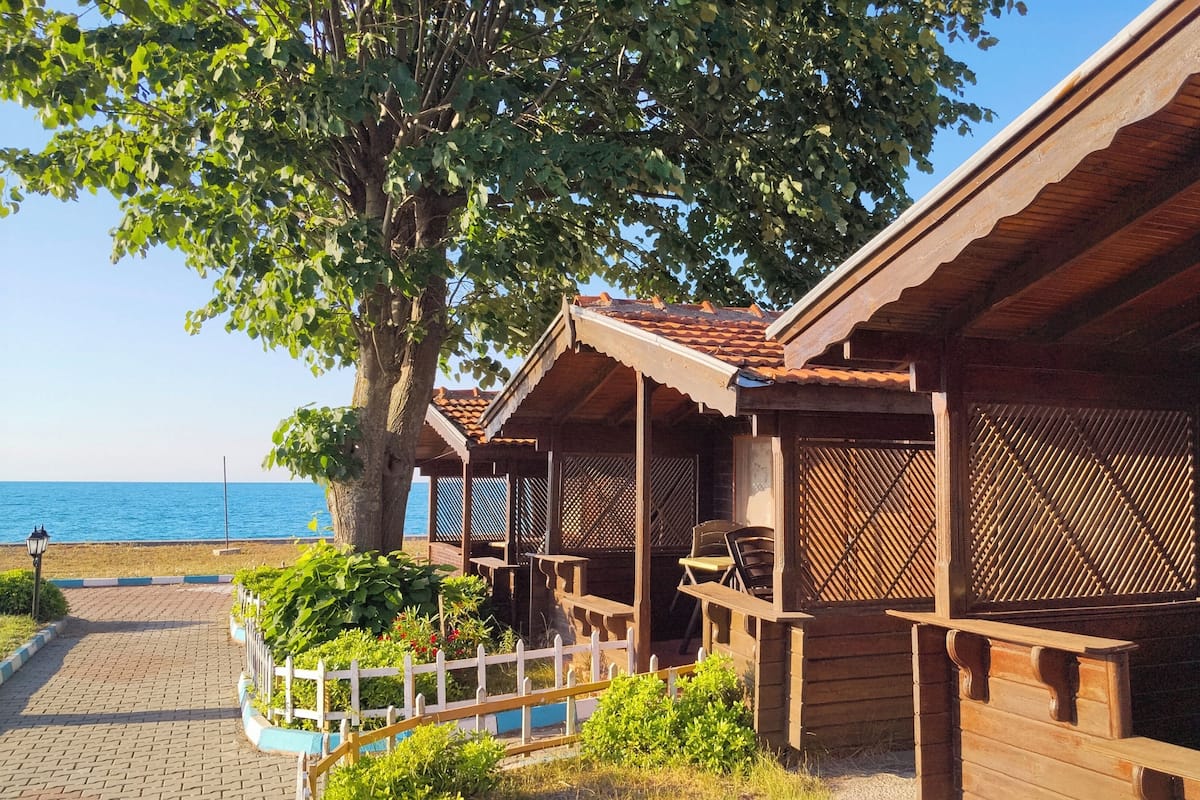 Cabane Classique, 1 lit double, vue mer | Bureau, Wi-Fi gratuit