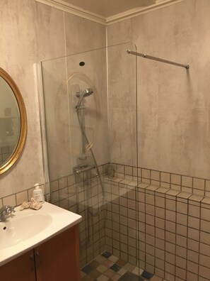 Bathroom - A Way of Life Tofvehult (Gunnebo)