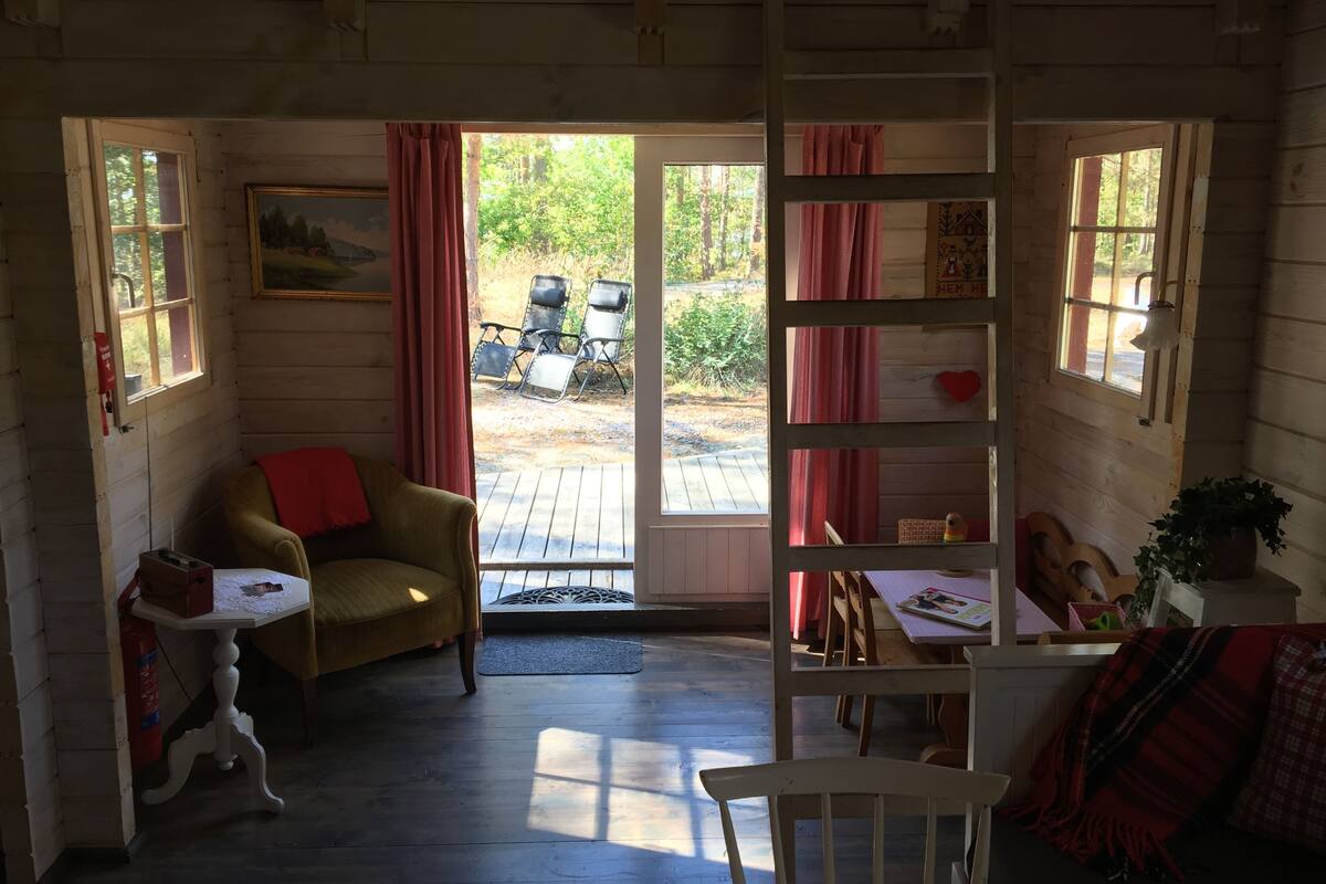 Cabin, 1 Bedroom | Desk, iron/ironing board (on request), individually decorated