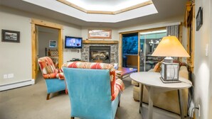 Living area - Canyon Creek A 301 (Steamboat Springs)