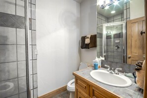 Bathroom - Crosstimbers 2841 (Steamboat Springs)