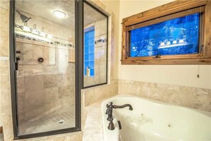 Bathroom - Eagles Overlook Grande (Steamboat Springs)