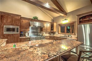 爐台、洗碗機、烤盤