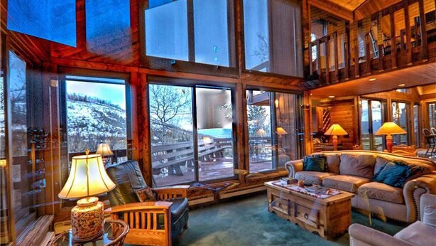 Living area - Heavenly Daze Chalet (Steamboat Springs)