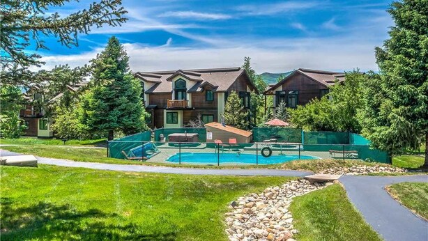 Property grounds - Hillsider 6 (Steamboat Springs)