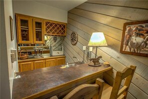 3 Schlafzimmer, kostenloses Internet per Kabel