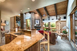Dishwasher - Lodge B 310 (Steamboat Springs)