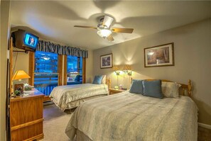 2 bedrooms, free wired Internet