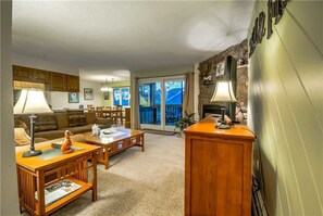 Taulutelevisio, takka