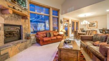 Flat-screen TV, fireplace