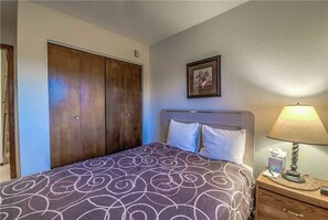 2 bedrooms, free wired internet