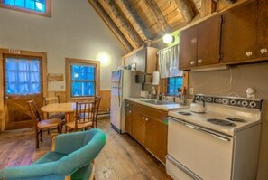 Room - Perry Mansfield - Spruce Cabin (Steamboat Springs)