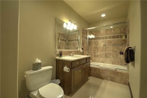 Bathroom - Overlook Chalet (Steamboat Springs)