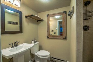 Bathroom - Shadow Run A 202 (Steamboat Springs)