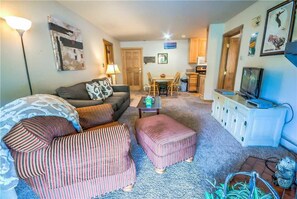 تلفزيون، مدفأة