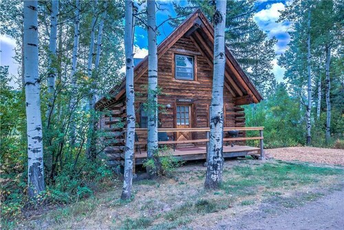 Perry Mansfield Woodshack Cabin