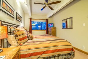 2 bedrooms, free wired internet - Storm Meadows C 320 (Steamboat Springs)