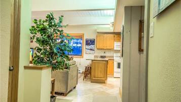 2 bedrooms, free wired internet