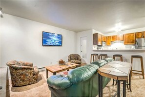 Flat-screen TV, fireplace