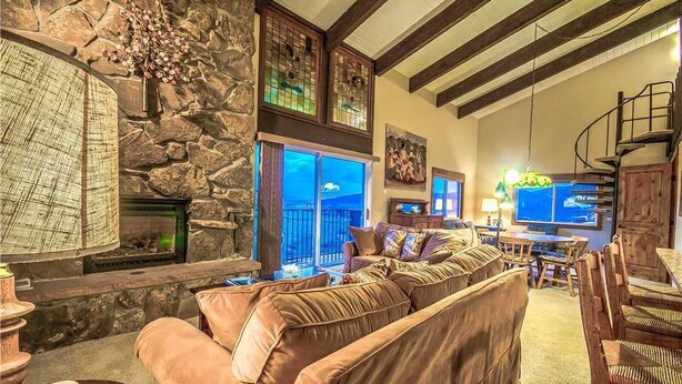 Living area - Storm Meadows 455 (Steamboat Springs)