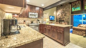 Private kitchen - Storm Meadows 455 (Steamboat Springs)