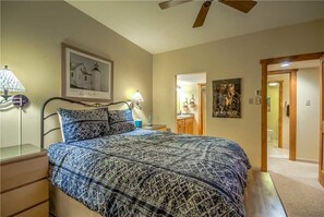2 bedrooms, free wired Internet - Rockies 2227 (Steamboat Springs)
