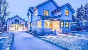 Front of property – evening/night