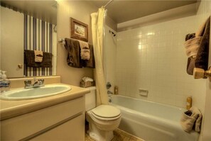 Shampoo - Rockies 2235 (Steamboat Springs)