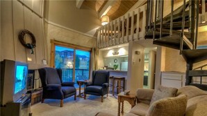 TV, fireplace - Rockies 2235 (Steamboat Springs)