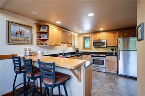 บริการอาหารในห้องพัก