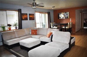 TV, fireplace - Sunray Meadows 703 (Steamboat Springs)