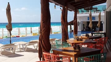 Beach bar
