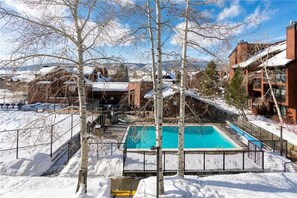 Outdoor pool - Timber Run 401 (Steamboat Springs)