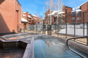 Outdoor pool - Timber Run 401 (Steamboat Springs)