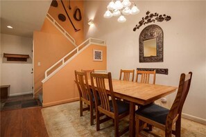 In-room dining - Timber Run 418 (Steamboat Springs)