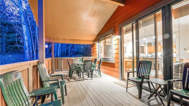 Terrace/patio - Waterford 14 (Steamboat Springs)