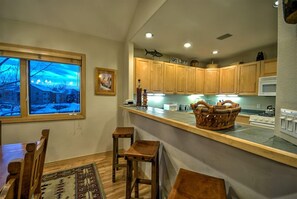 Dishwasher - Wynterwade Chalet (Steamboat Springs)