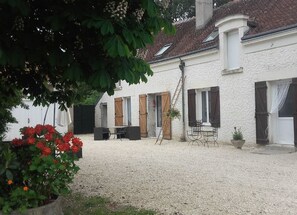 Exterior - Les Hardilles (Châtillon-sur-Cher)